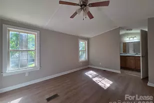 1361 Regal Oaks Ln, Clover, SC 29710 - Photo 7