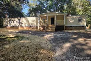 1361 Regal Oaks Ln, Clover, SC 29710 - Photo 1