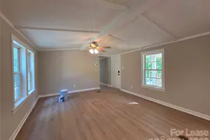 1361 Regal Oaks Ln, Clover, SC 29710 - Photo 3