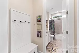 7106 Overjoyed Crossing, Charlotte, NC 28215 - Photo 11
