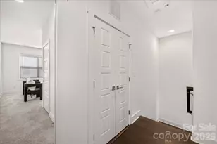 1146 E 36th St, Charlotte, NC 28205 - Photo 27