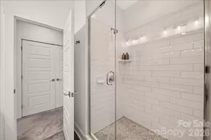 1146 E 36th St, Charlotte, NC 28205 - Photo 31