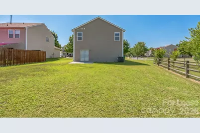 8605 Redding Glen Avenue, Charlotte, NC 28216 - Photo 27