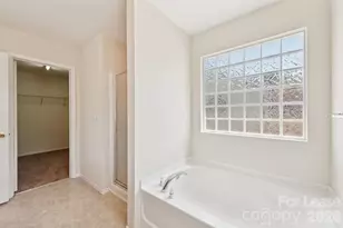 8605 Redding Glen Ave, Charlotte, NC 28216 - Photo 21