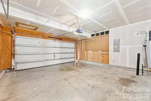 8605 Redding Glen Ave, Charlotte, NC 28216 - Photo 29