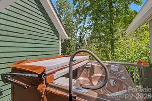 270 Upper Herron Cove Rd, Weaverville, NC 28787 - Photo 37