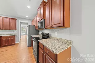 3342 Park South Station Blvd, Charlotte, NC 28210 - Photo 9
