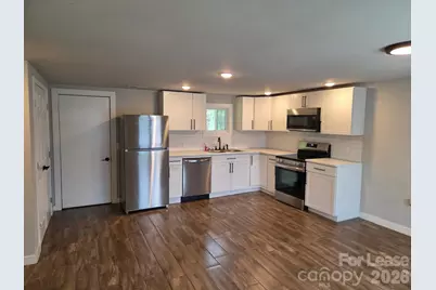 23 S Mickley Avenue, Bessemer City, NC 28016 - Photo 5