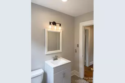 802 3rd Street SE, Conover, NC 28613 - Photo 17