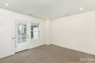 16023 Roscoe Ln, Charlotte, NC 28204 - Photo 17