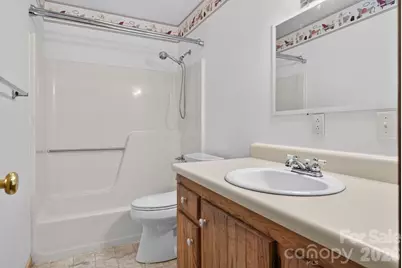 187 Caledonia Road, Landrum, SC 29356 - Photo 23