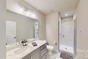 2115 Isom St, Charlotte, NC 28208 - Photo 5