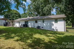 1718 Woolie Rd, Lincolnton, NC 28092 - Photo 27