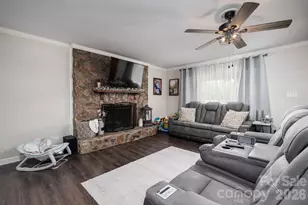 1718 Woolie Rd, Lincolnton, NC 28092 - Photo 9