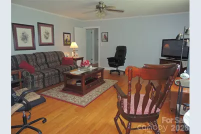189 Westwood Drive, Forest City, NC 28043 - Photo 5