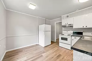 4603 Hedgemore Dr, Charlotte, NC 28209 - Photo 7