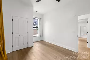 321 E Worthington Ave, Charlotte, NC 28203 - Photo 23