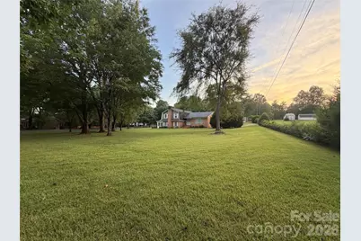 3401 Tracelake Drive, Matthews, NC 28105 - Photo 3