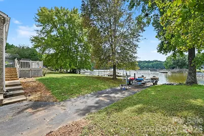 235 Pebble Point, Salisbury, NC 28146 - Photo 35