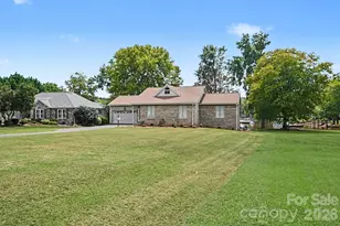 235 Pebble Point, Salisbury, NC 28146 - Photo 5
