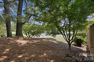 6836 Dumbarton Dr, Charlotte, NC 28210 - Photo 29