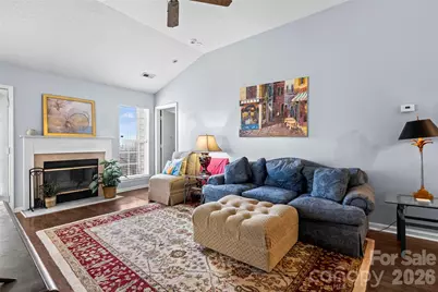 9005 Little Hampton Place, Charlotte, NC 28215 - Photo 7