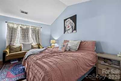 9005 Little Hampton Place, Charlotte, NC 28215 - Photo 15