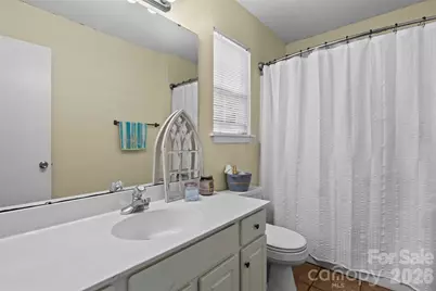 9005 Little Hampton Place, Charlotte, NC 28215 - Photo 13