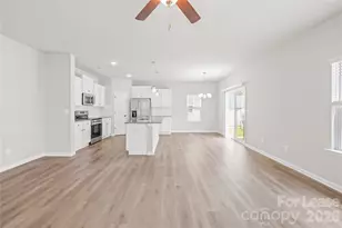 [Address not provided], Charlotte, NC 28215 - Photo 9
