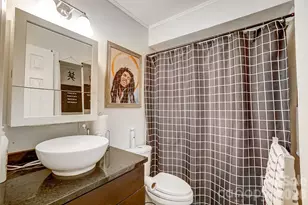 529 N Graham St, Charlotte, NC 28202 - Photo 3