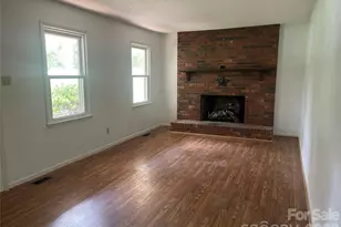 187 Riverhills Dr, Forest City, NC 28043 - Photo 3