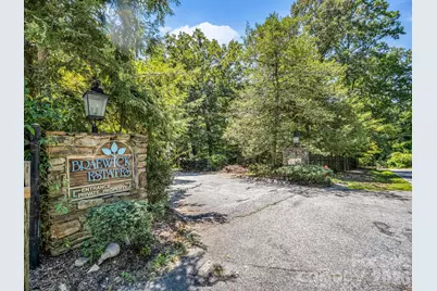 335 Melrose Avenue #111, Tryon, NC 28782 - Photo 5