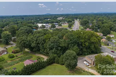 00 Springs Road NE, Hickory, NC 28601 - Photo 11