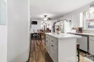 724 Hillcrest Dr, Bessemer City, NC 28016 - Photo 11