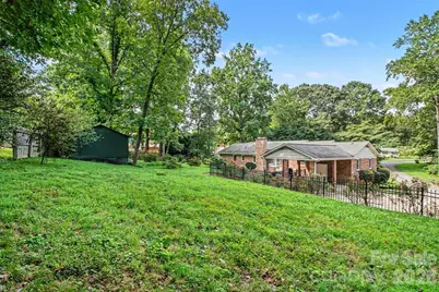 1204 Dumbarton Road #3, Gastonia, NC 28054 - Photo 31