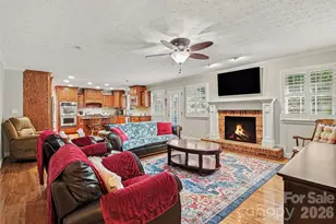 1204 Dumbarton Rd, Gastonia, NC 28054 - Photo 9