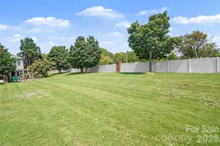2410 Normancrest Ct, Charlotte, NC 28270 - Photo 21