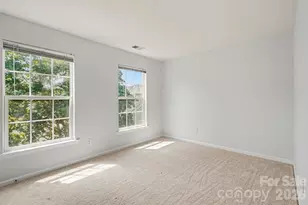 2410 Normancrest Ct, Charlotte, NC 28270 - Photo 17