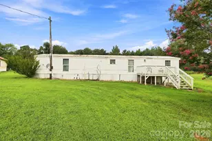 1433 Oakbrook Ln, Denver, NC 28037 - Photo 1