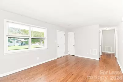 9307 Feldbank Drive, Charlotte, NC 28216 - Photo 5