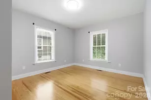 626 S Green St, Statesville, NC 28677 - Photo 13