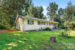 55 Edwards Dr, Nebo, NC 28761 - Photo 3