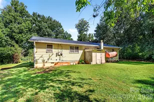 55 Edwards Dr, Nebo, NC 28761 - Photo 5