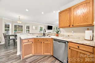 9709 Nannyberry Ln, Charlotte, NC 28273 - Photo 15