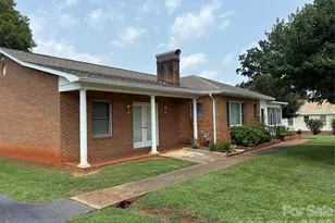 1308 Salem Rd, Morganton, NC 28655 - Photo 3