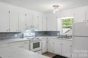 897 Community Ln, Lancaster, SC 29720 - Photo 11