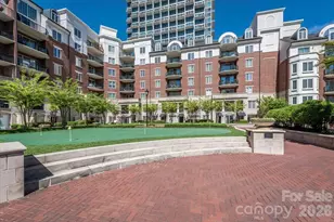 300 W 5th St, Charlotte, NC 28202 - Photo 29