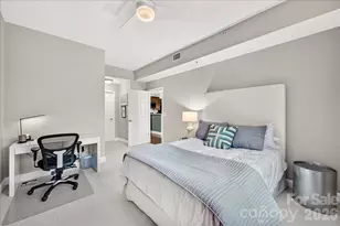 300 W 5th St, Charlotte, NC 28202 - Photo 19