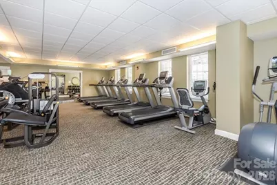 300 W 5th Street #318, Charlotte, NC 28202 - Photo 31