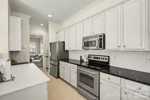 8354 Indigo Row, Charlotte, NC 28277 - Photo 7